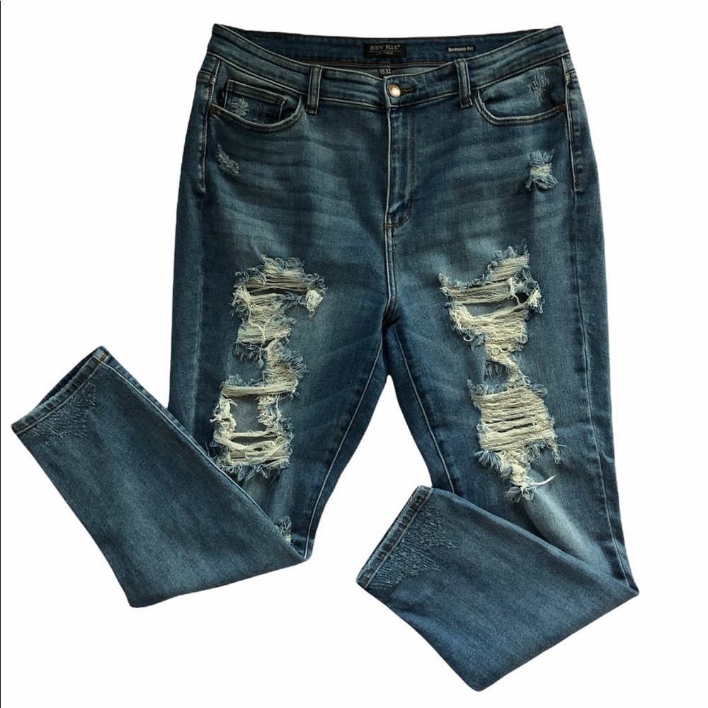 Judy Blue Distressed Boyfriend Jean